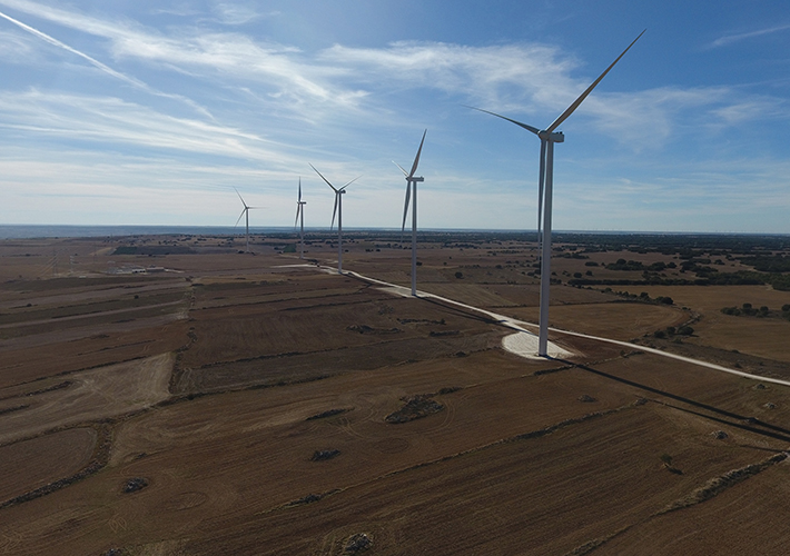 Foto Iberdrola avanza en su estrategia renovable con la compra de 118 MW eólicos a Siemens Gamesa en España.